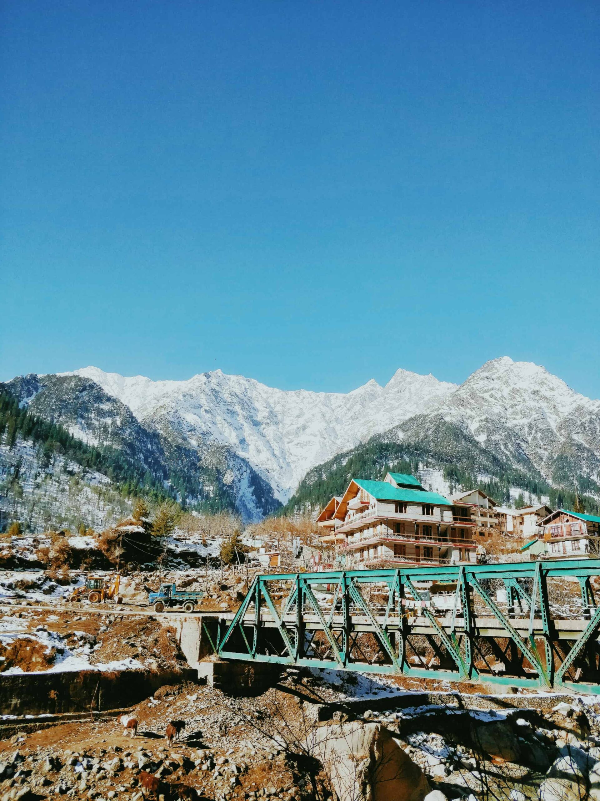 manali in india is one of the most beautiful places to visit in india